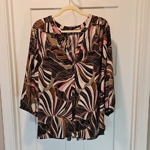 NYDJ Pintuck Blouse 1X Black/Pink Floral